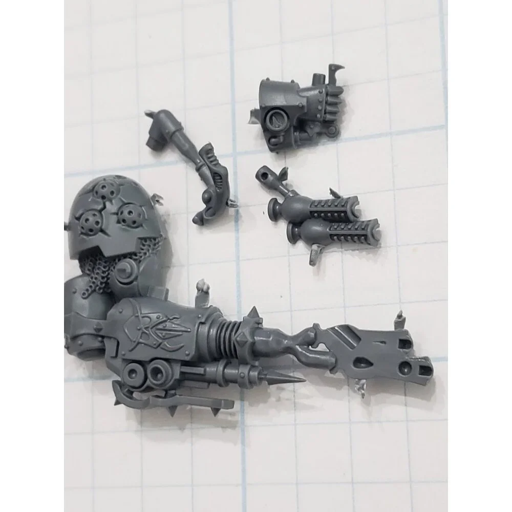 Warhammer 40k Death Guard Bits Lord of Virulence Terminator Plague Spewer w Hand - Picture 2 of 5